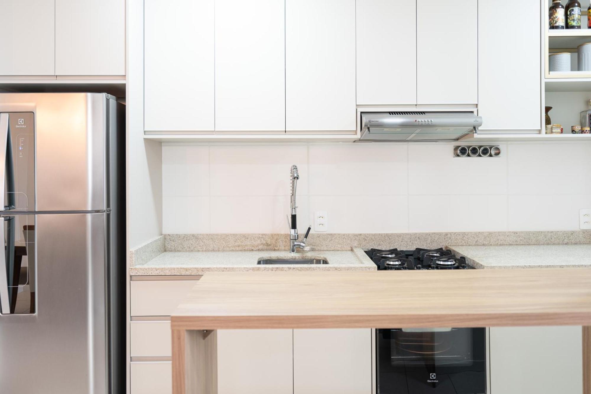 Apartamentos Completos A 15Min Beto Carreiro Com Wi-Fi Churrasqueira Em Condominio Com Piscina Portaria 24H Ideal Para Familia Picarras Bilik gambar