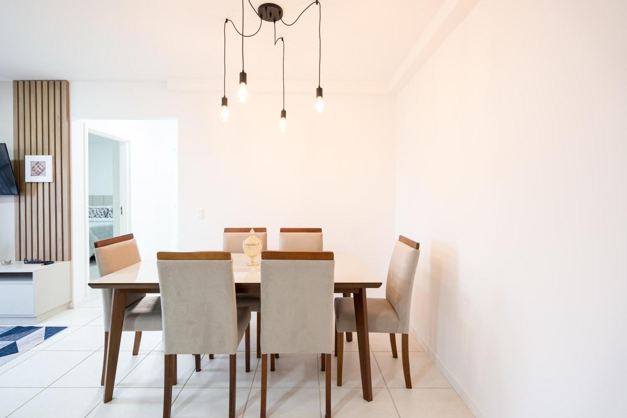 Apartamentos Completos A 15Min Beto Carreiro Com Wi-Fi Churrasqueira Em Condominio Com Piscina Portaria 24H Ideal Para Familia Picarras Bilik gambar